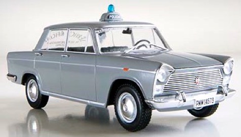 SEAT 124 D Guardia Civil de Tráfico. Fiat Zastava Lada Tofas (police) 1974 1/24 EUR 31,00 - ES